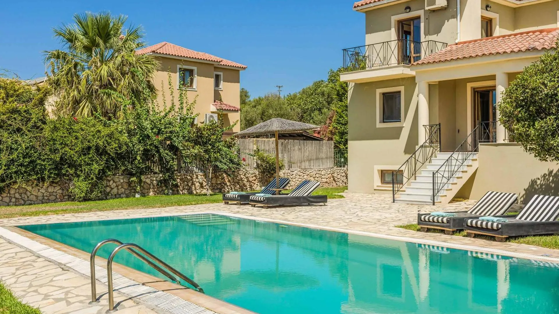 Villa Theodoros Svoronata