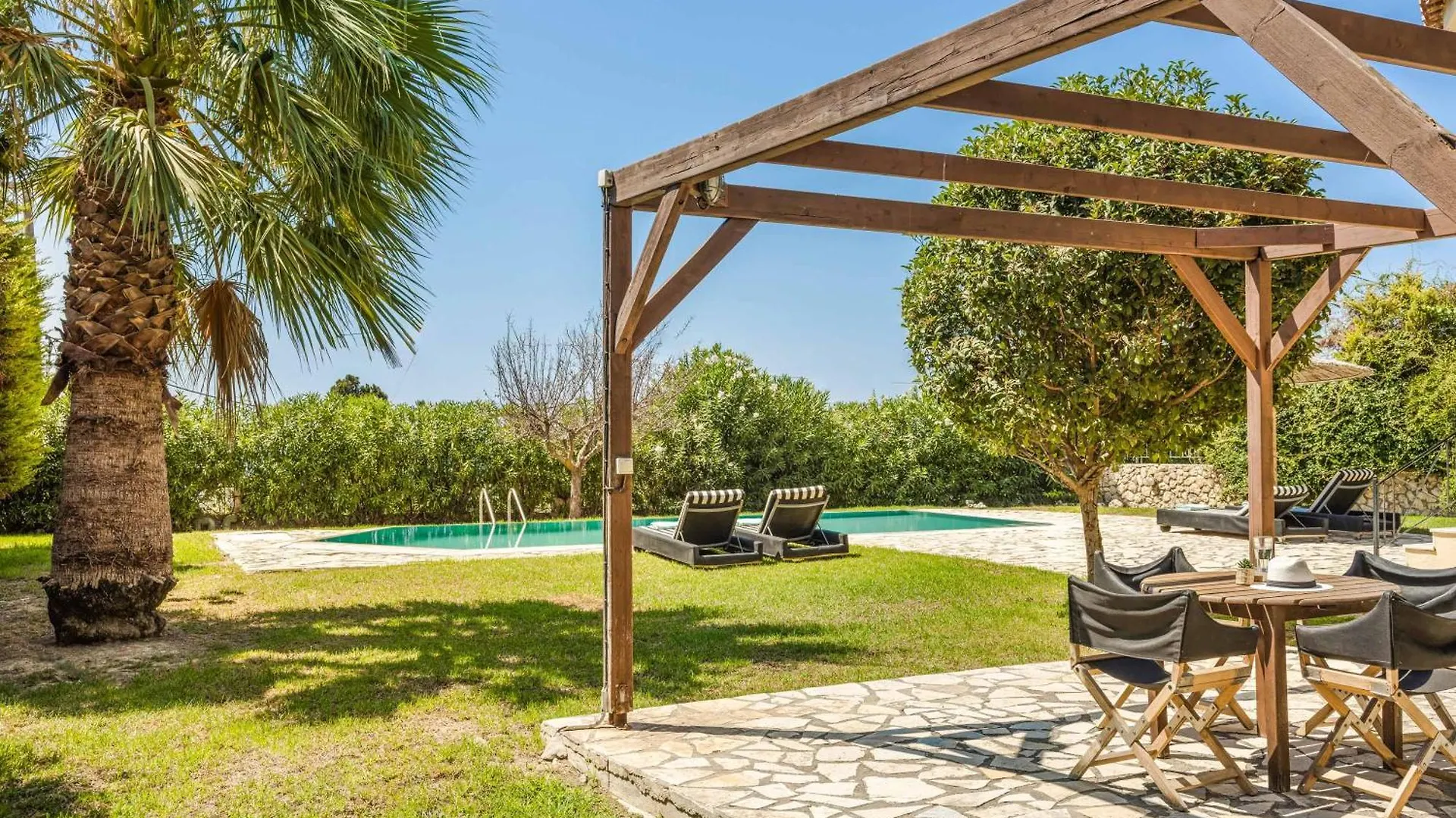 Villa Theodoros Svoronata
